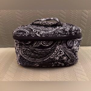 Vera Bradley Train Case Cosmetic Bag Stellar Paisley Black NWT’s